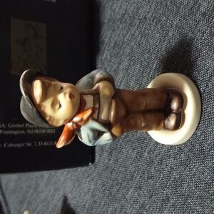 Vintage M.I. Hummel Club Membership Yr 1992/93, Lucky Fellow, #174, Hum 560